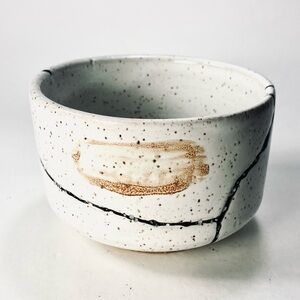 Niko Artist Signed Handmade Studio Pottery White Black Speckle Bowl